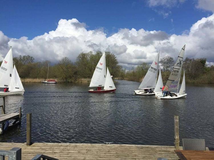 Norfolk Broads Holiday Home - Yacht race on the River Yare in Brundall