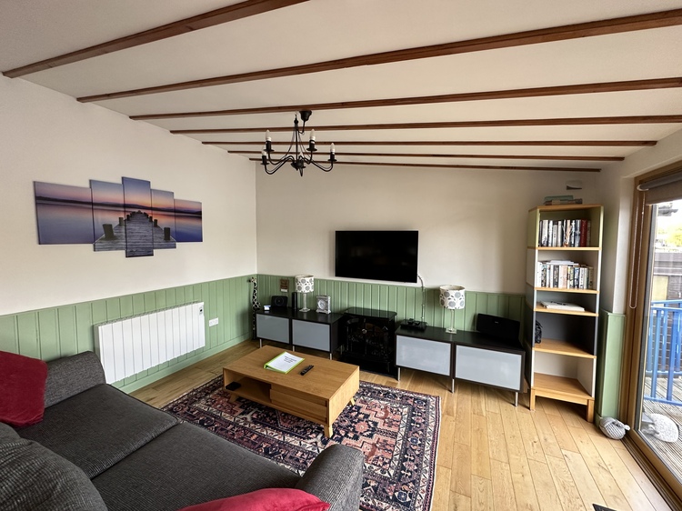 Norfolk Broads Cottages - Lounge at Swallowdale Holiday Home